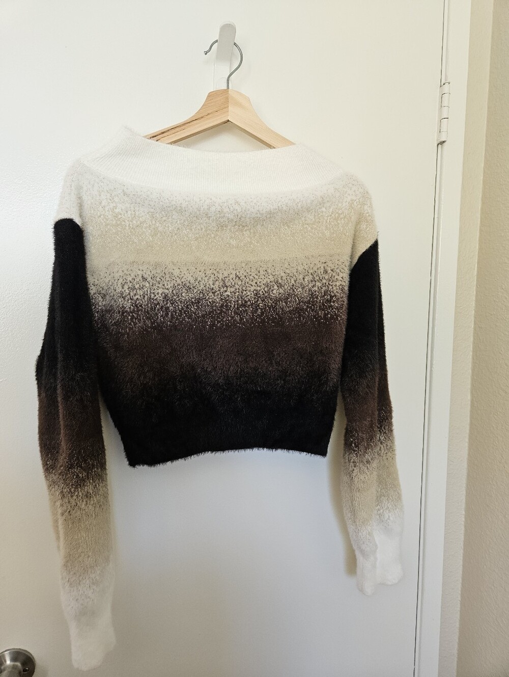 Commense Ombre Crewneck Sweater in Cream, Brown, Black - Picture 2 of 5
